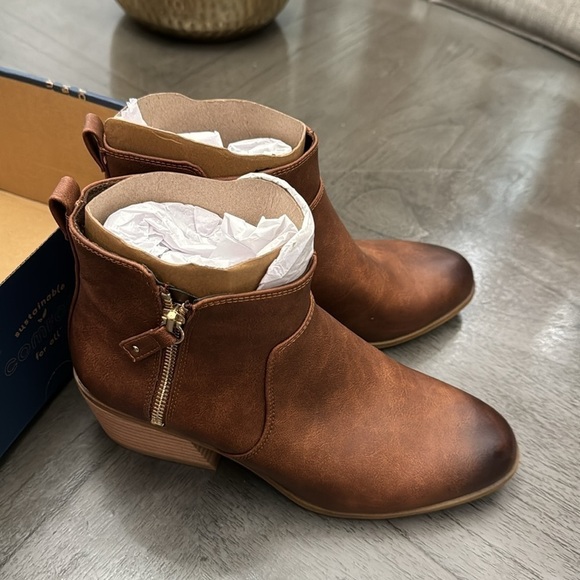 DR. SCHOLL'S Women's Lawless Booties - Picture 6 of 9